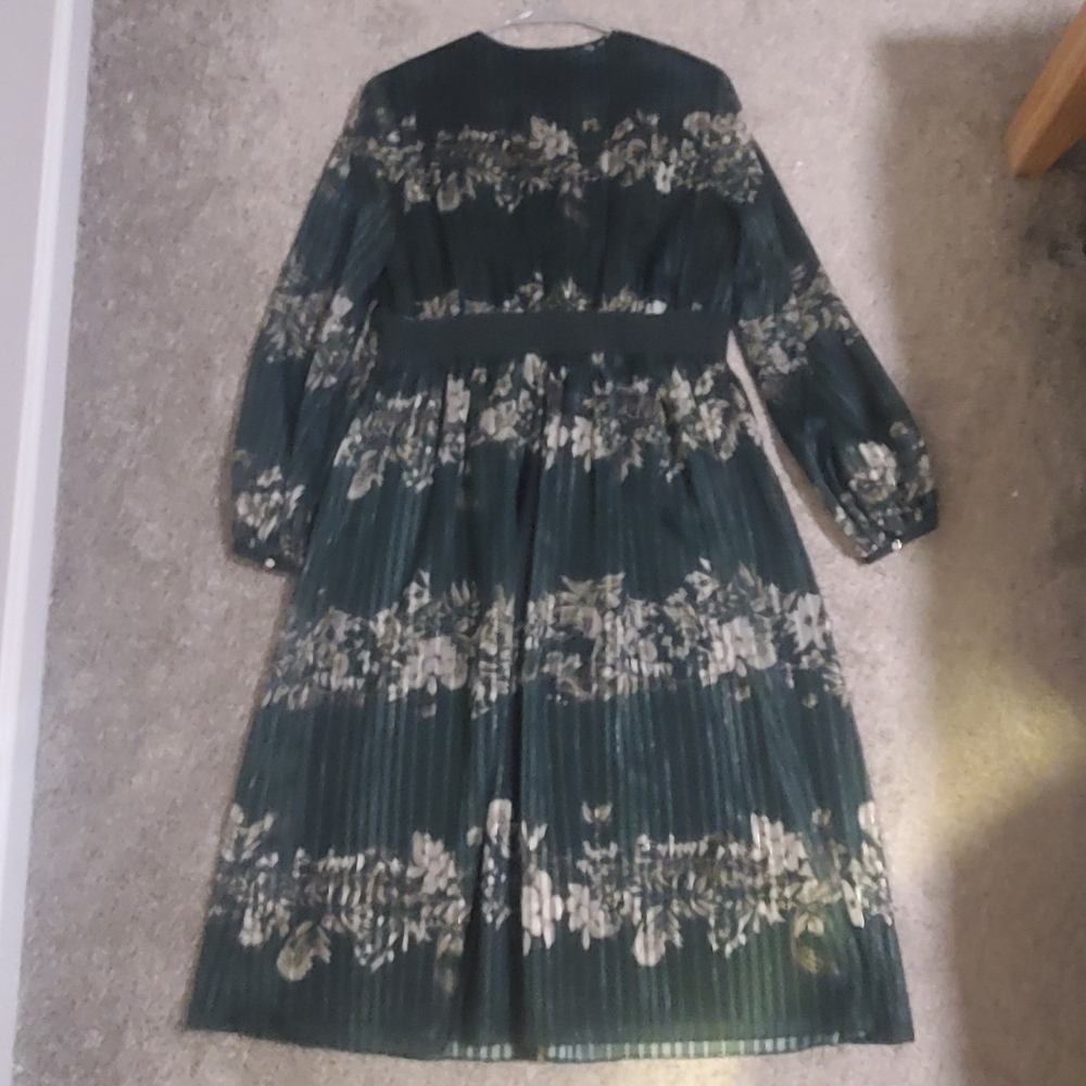Ted Baker Delyla Meadowsweet Long-Sleeve Midi Dress - Picture 8 of 8